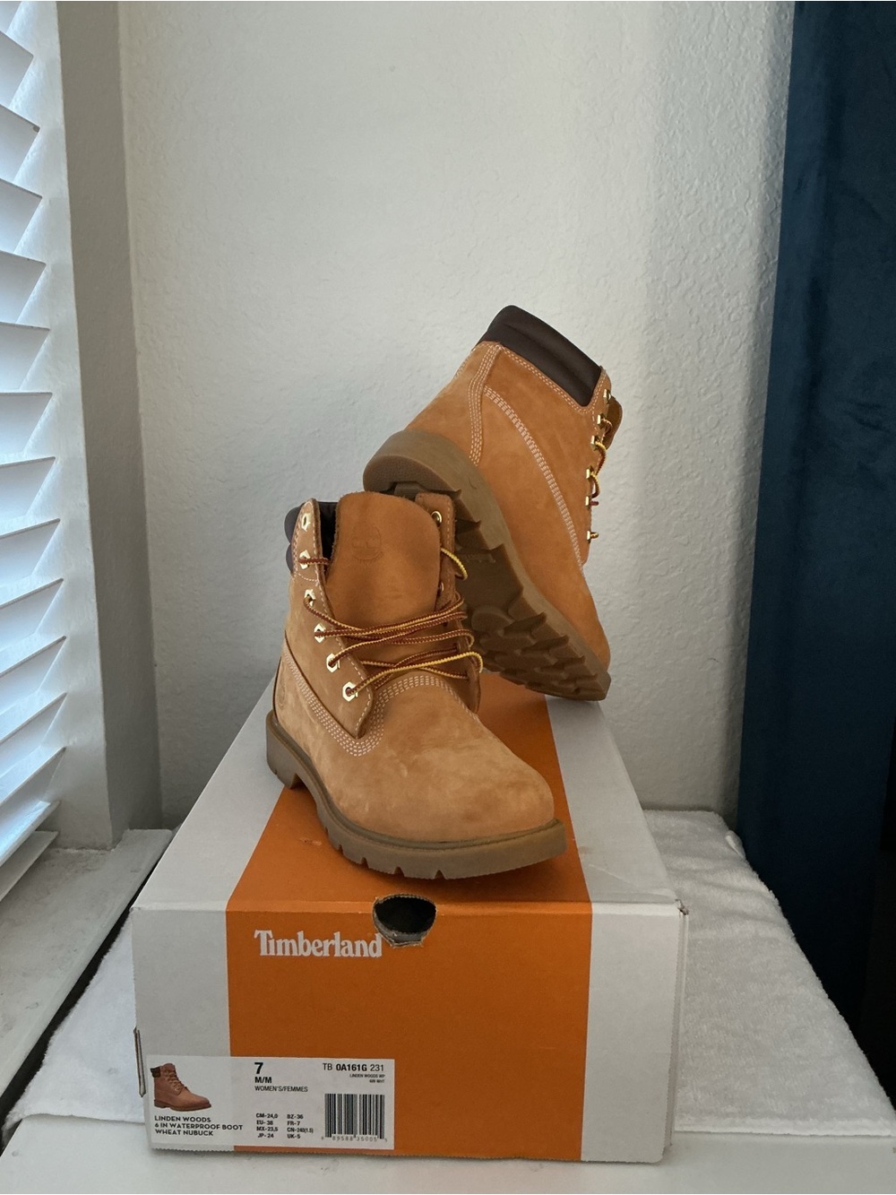 Timberland Wheat Nubuck Work Boots with Dark Collar